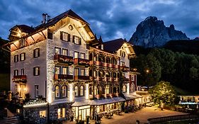 Grand Hotel Wolkenstein Сельва-ді-Валь-Гардена Exterior photo