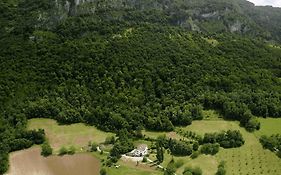 Готель Les Deux Sources Saint-Laurent-en-Royans Exterior photo