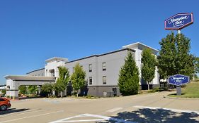 Hampton Inn Kansas City Northeast Exterior photo