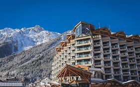 Alpina Eclectic Hotel Шамоні Exterior photo