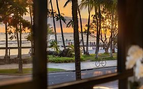 Waikiki Beach Marriott Resort & Spa Гонолулу Exterior photo
