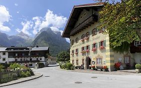 Hotel - Wirts'Haus "Zum Schweizer" Лофер Exterior photo