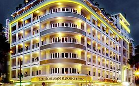 Huong Sen Hotel Хошимін Exterior photo