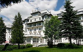 Hotel Palace Сіная Exterior photo