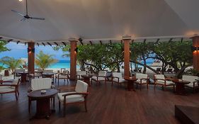 Готель Adaaran Select Meedhupparu Raa Atoll Exterior photo