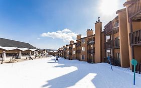 Mountain Lodge At Okemo Ладлоу Exterior photo