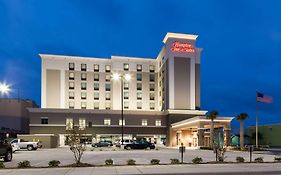 Hampton Inn & Suites By Hilton Carolina Beach Oceanfront Exterior photo