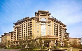 Готель Doubletree By Hilton Ningbo - Chunxiao Exterior photo