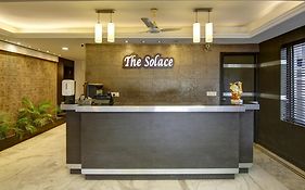 The Solace Нью-Делі Exterior photo