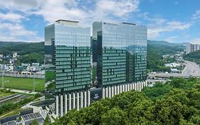 Готель Doubletree By Hilton Seoul Pangyo Соннам Exterior photo