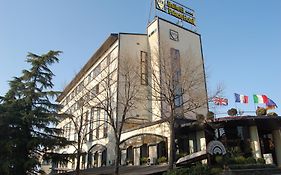 Balletti Palace Hotel Вітербо Exterior photo