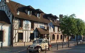 Готель Auberge Du Cheval Blanc - Teritoria Selles-Saint-Denis Exterior photo