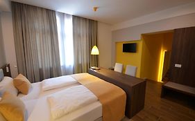 Hotel Emonec Любляна Room photo