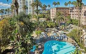 Fairmont Miramar Hotel & Bungalows Лос-Анджелес Exterior photo