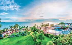 Pinnacle Grand Jomtien Resort And Beach Club - Sha Extra Plus Наджомтьєн Exterior photo