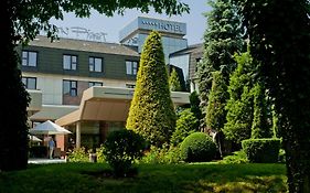 Booking Hotel Crown Piast & Spa Краків Exterior photo