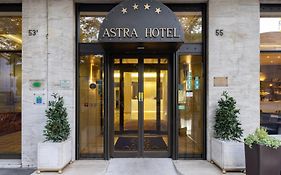 Astra Hotel Феррара Exterior photo