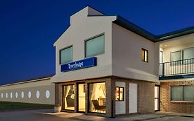 Travelodge By Wyndham Волл Exterior photo