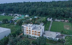 Winsome Resort & Spa Corbett Рамнаґар Exterior photo