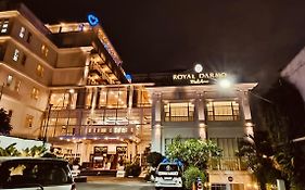 Готель Royal Darmo Malioboro Джок'якарта Exterior photo