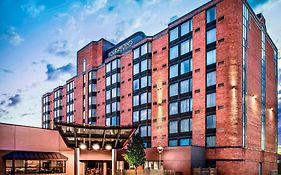 Готель Four Points By Sheraton Mississauga Meadowvale Exterior photo