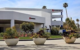 Готель Ventura Beach Marriott Exterior photo