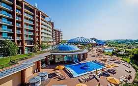 Aquaworld Resort Будапешт Exterior photo
