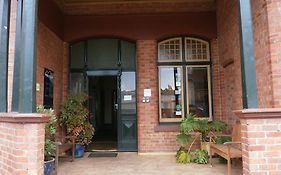 Хостел Launceston Backpackers Exterior photo