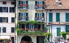 Albergo Ristorante Montebaldo Лімоне-суль-Гарда Exterior photo