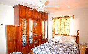 Jgs Tropical Apartments Краун-Пойнт Room photo