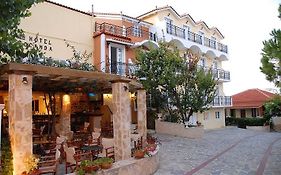 Locanda Beach Hotel Закінф Exterior photo