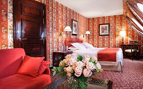 Готель La Demeure Montaigne Париж Room photo
