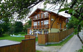 Готель Chalet Mont Blanc Яремче Exterior photo