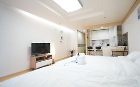 Enjoy Budget Apartment In Gangnam 2 Сеул Exterior photo
