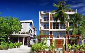 Velana Beach Hotel Maldives Маафуші Exterior photo