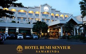 Bumi Senyiur Hotel Самарінда Exterior photo