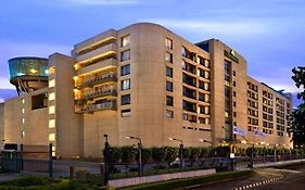 Savoy Suites Manesar Ґурґаон Exterior photo