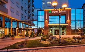 Hotel Nartel Приштина Exterior photo