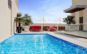 Готель Centro Capital Doha - By Rotana Exterior photo