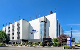 Hotel Bologna Airport Exterior photo