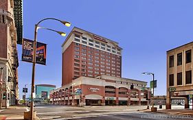 Hampton Inn St Louis- At The Arch Сент-Луїс Exterior photo