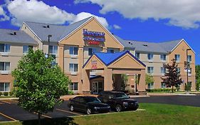 Fairfield Inn & Suites Траверс-Сіті Exterior photo