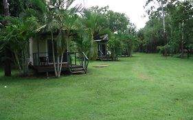 Готель Pandanus On Litchfield Batchelor Exterior photo