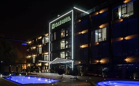 M1 Club Hotel Одеса Exterior photo