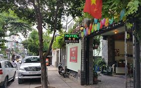 Khach San Minh Chau - Hoa Hung Хошимін Exterior photo