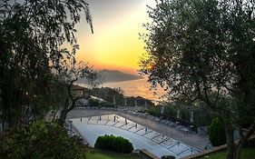 Gocce Di Capri Resort Масса-Лубренсе Exterior photo