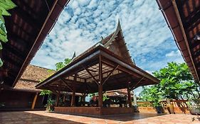 Готель Ayutthaya Retreat Exterior photo