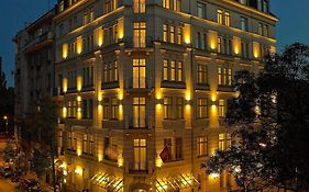 Nobu Hotel Варшава Exterior photo