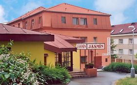 Ea Hotel Jasmin Прага Exterior photo