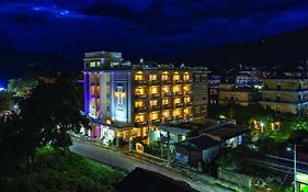 Da Yatra Courtyard Hotel Покхара Exterior photo